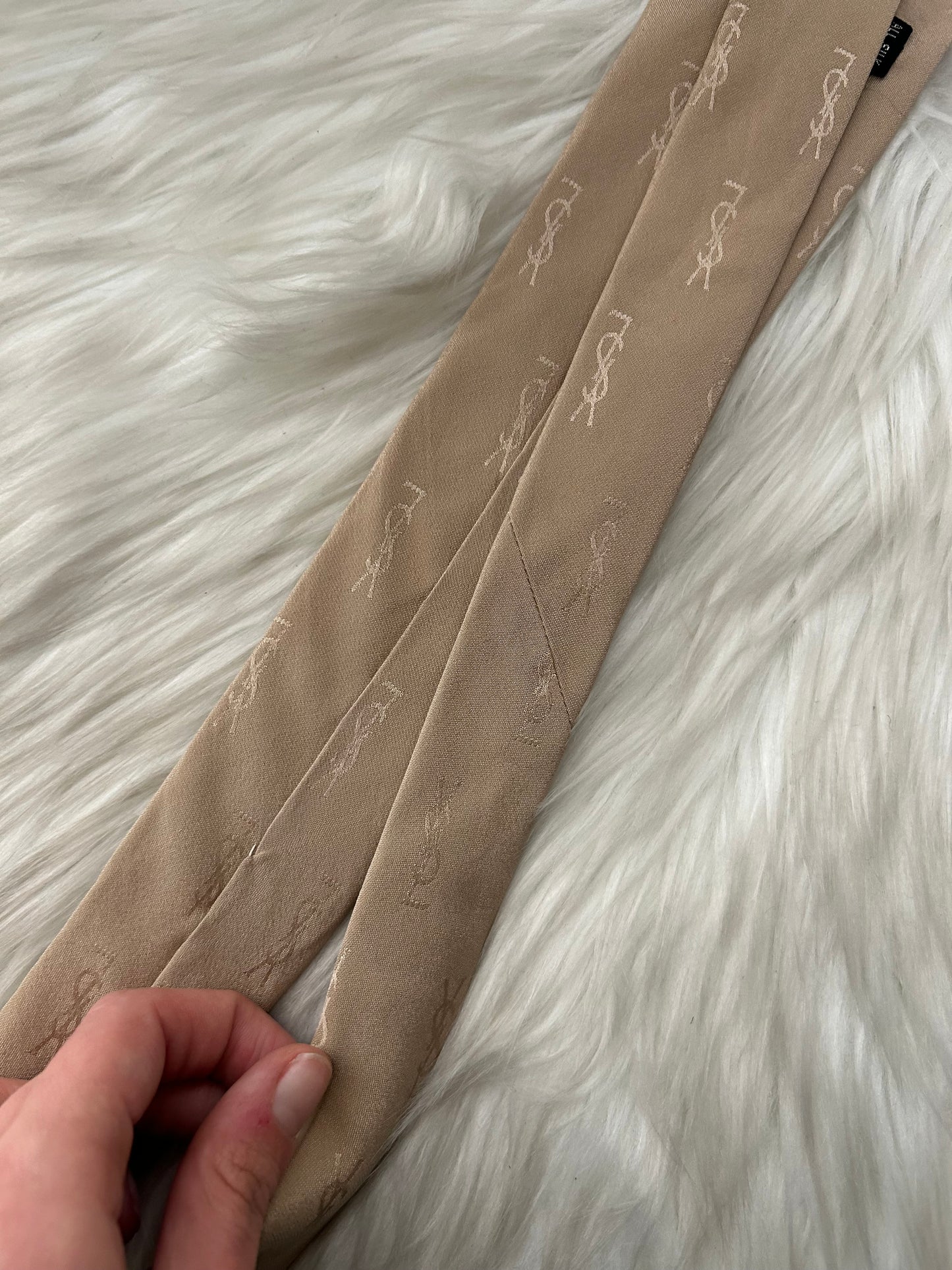 Cravatta YSL logata beige 100% seta