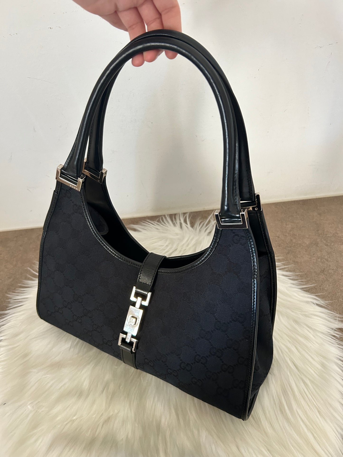 Gucci Jackie vintage nera in monogram