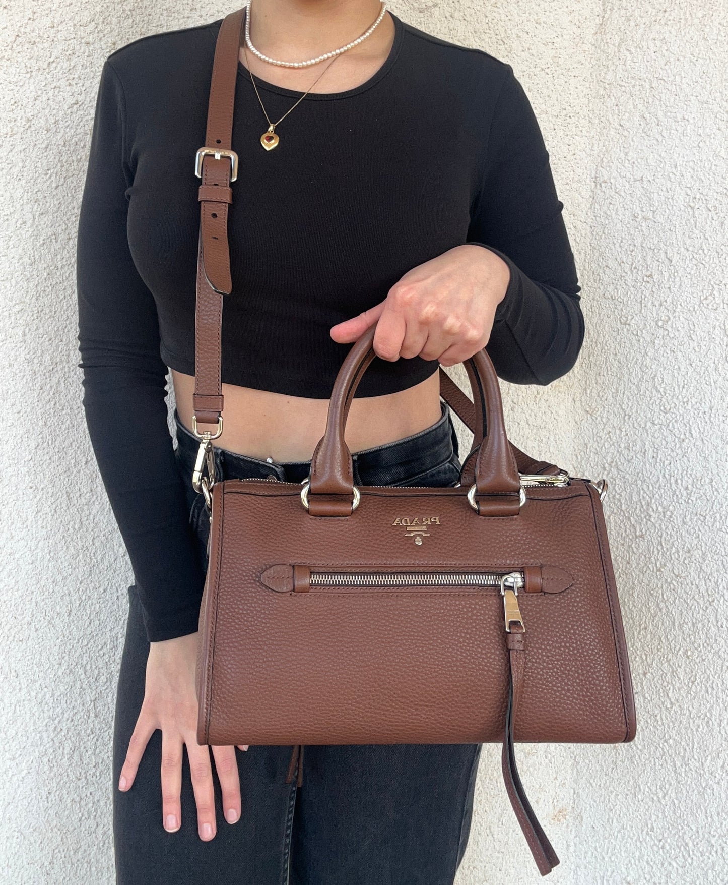Prada Bauletto marrone in pelle con tracolla