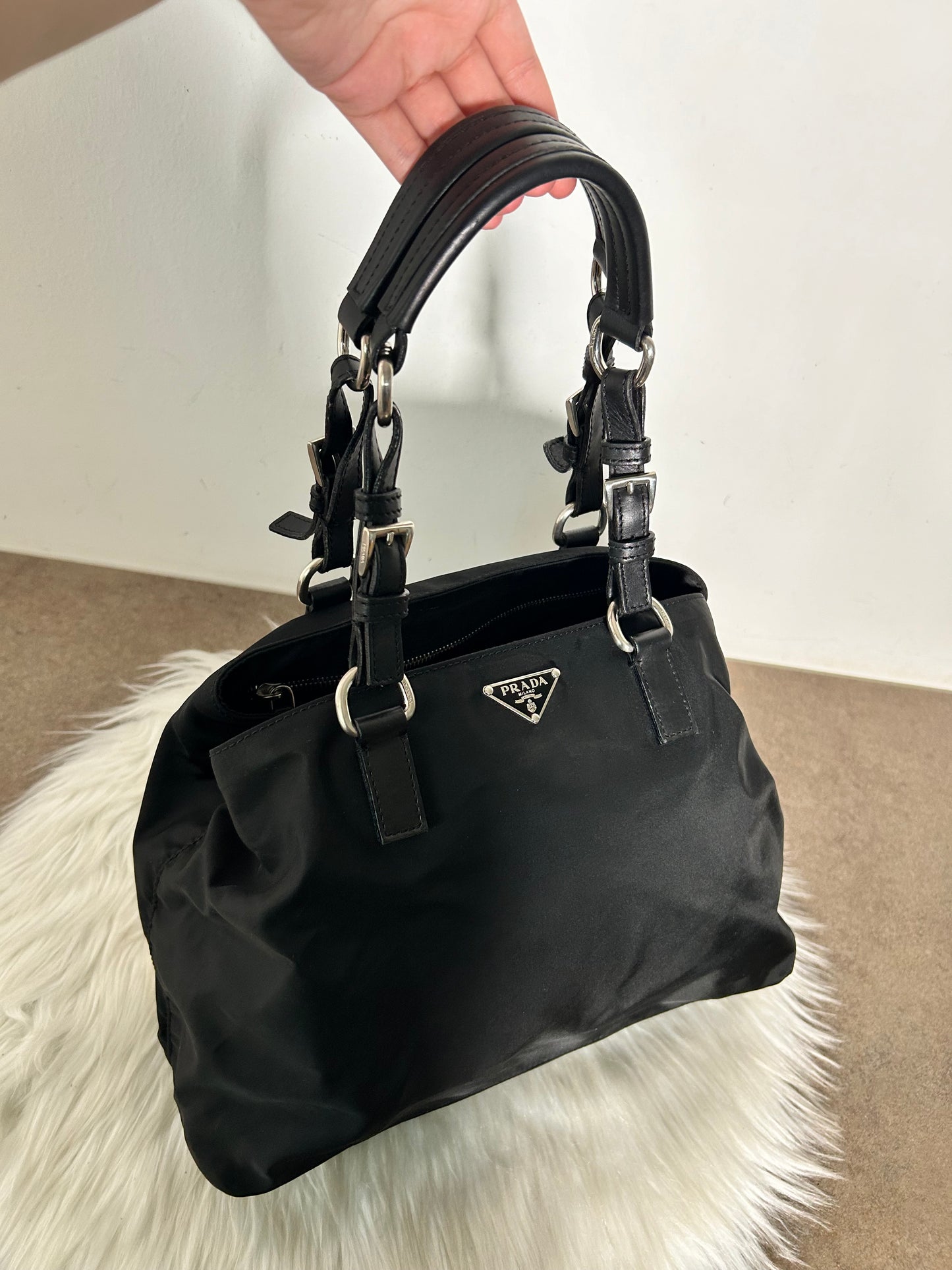 Prada mini tote in pelle e nylon