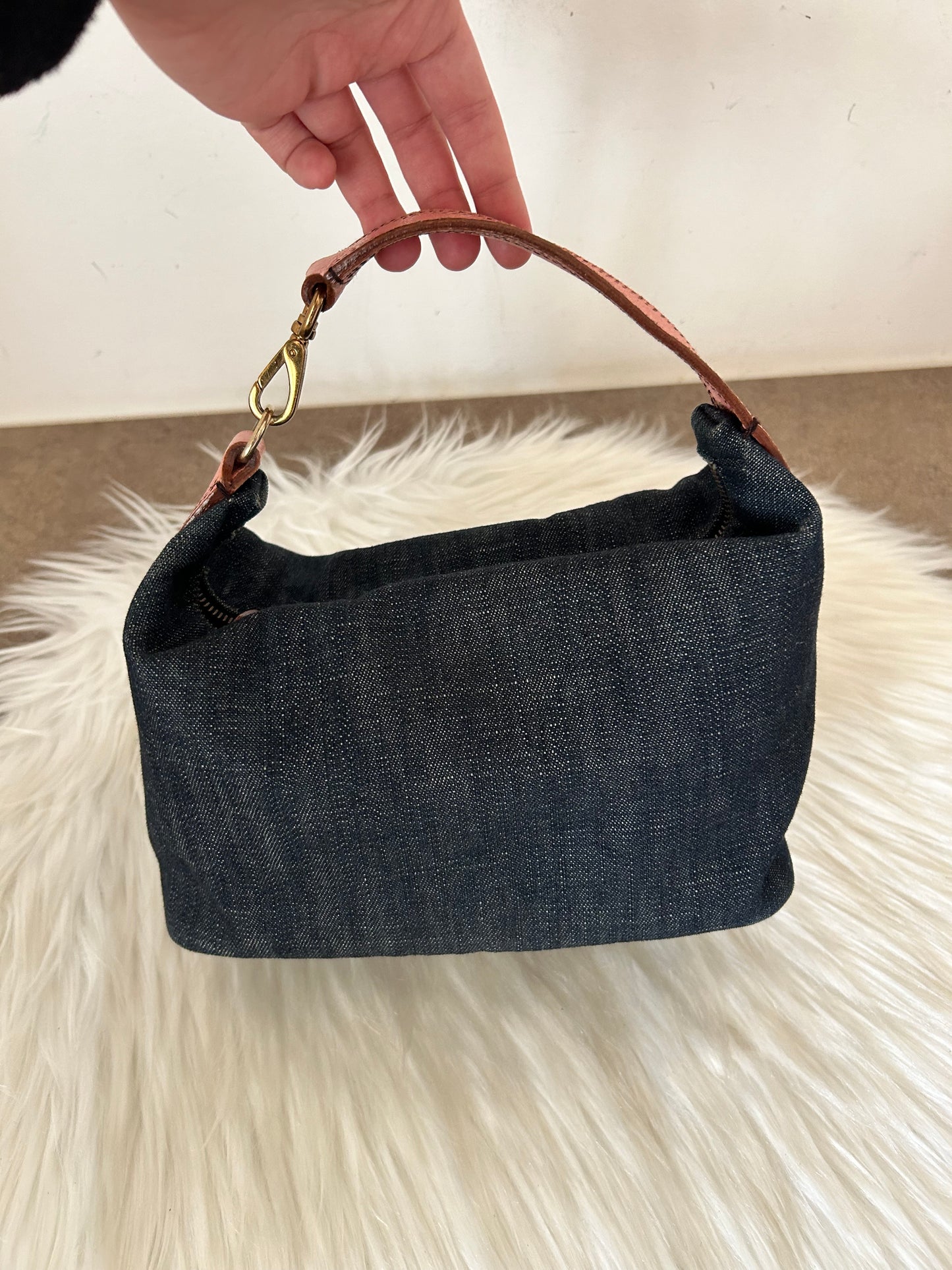 Miu Miu pochette in denim