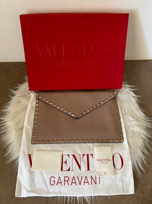 Pochette Valentino Garavani Rockstud