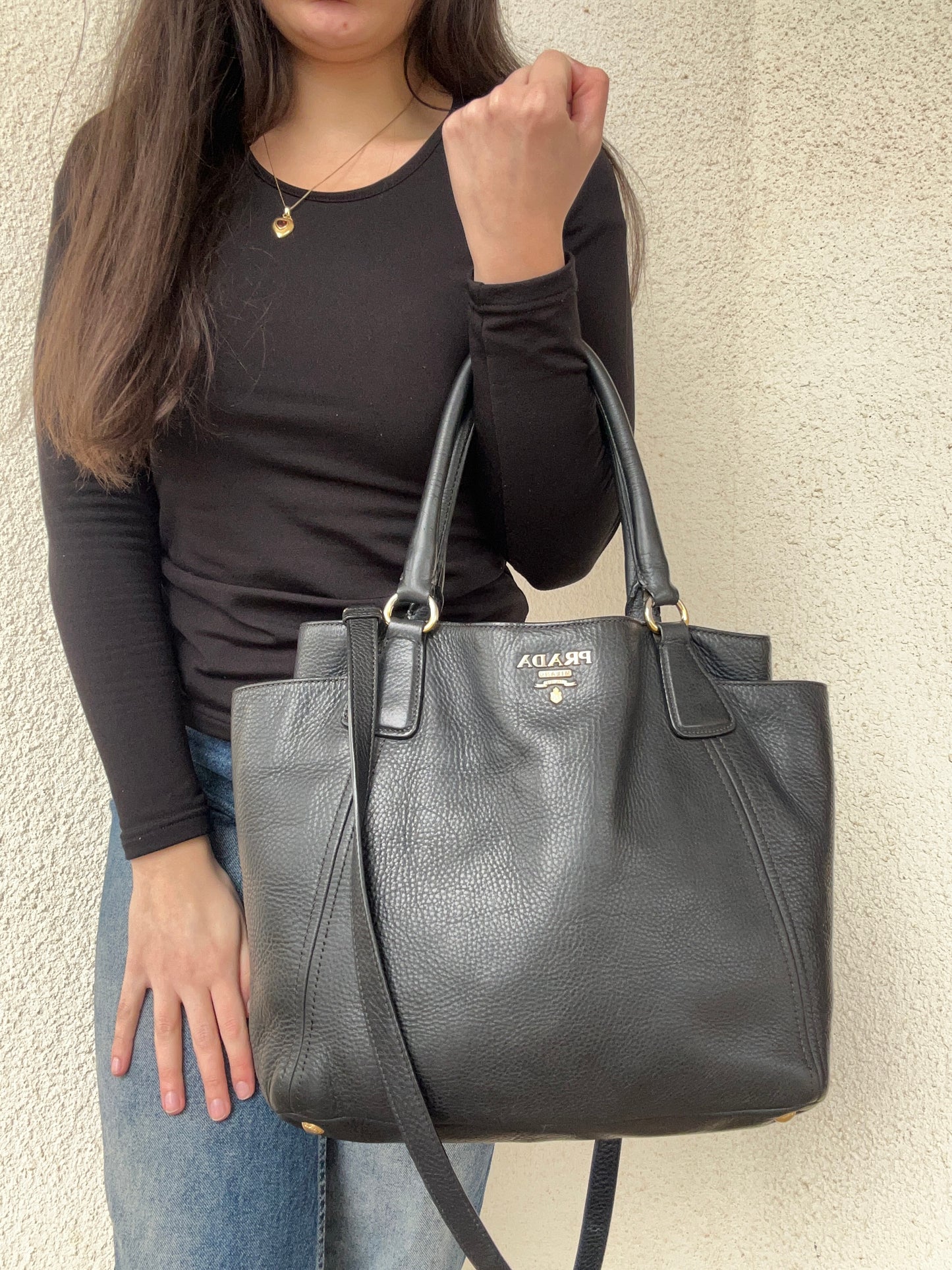 Prada tote in pelle nera