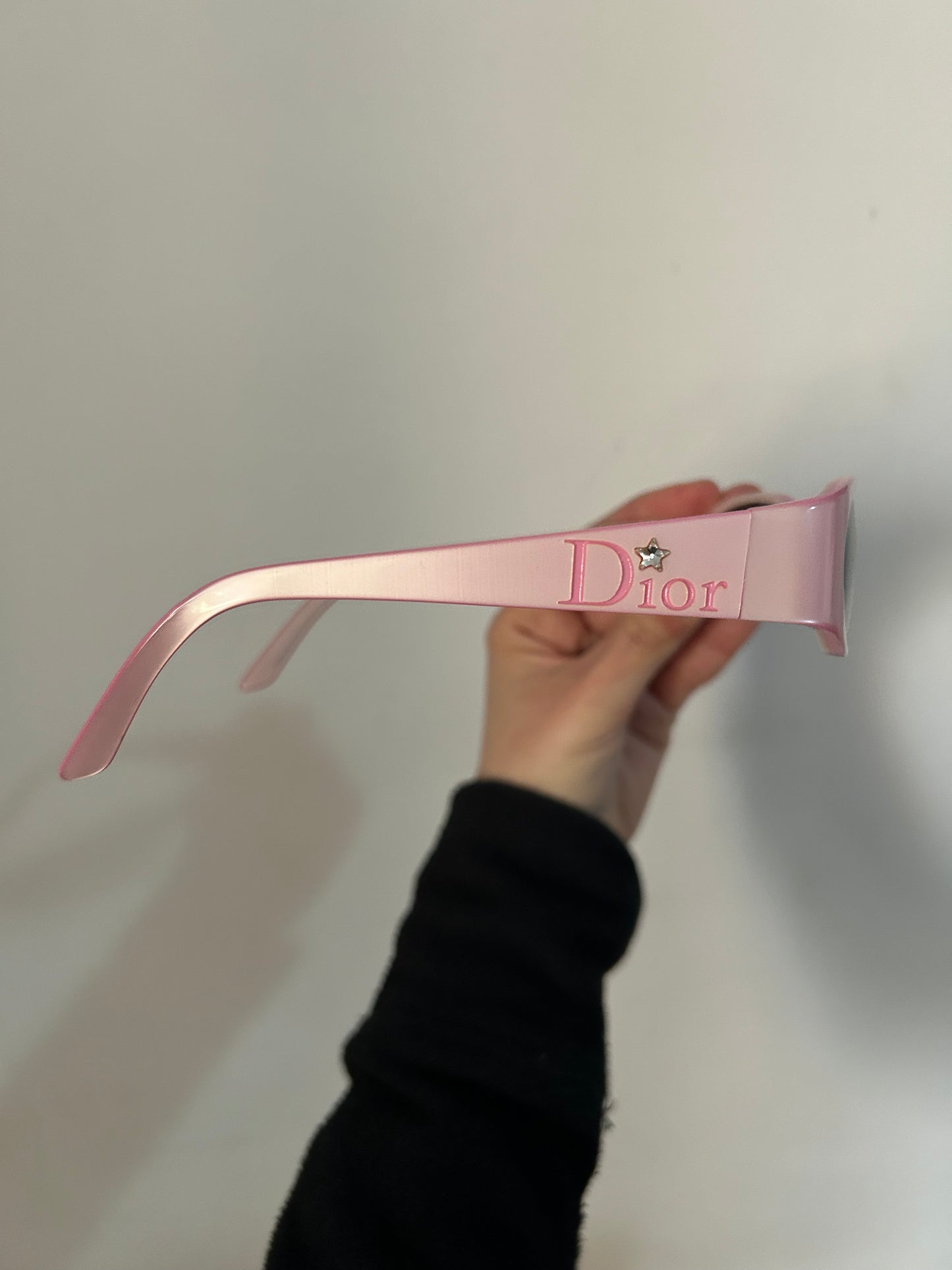 Dior occhiali da sole rosa con stellina