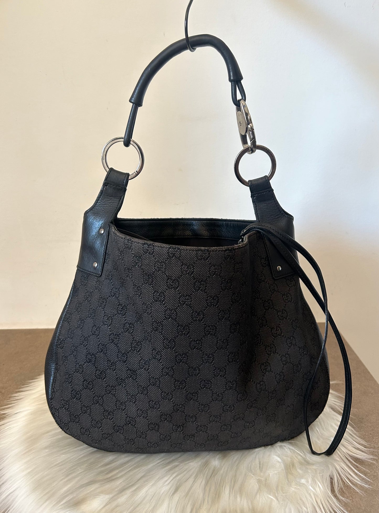 Gucci Hobo tote in denim