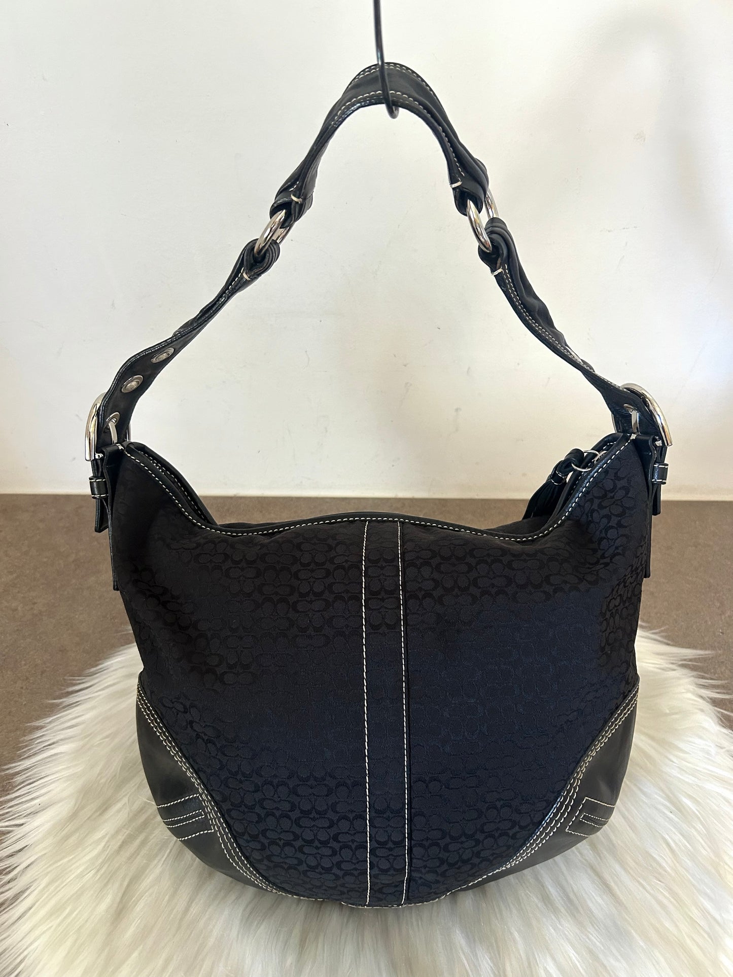 Coach Hobo Signature Sufflette nera in monogram