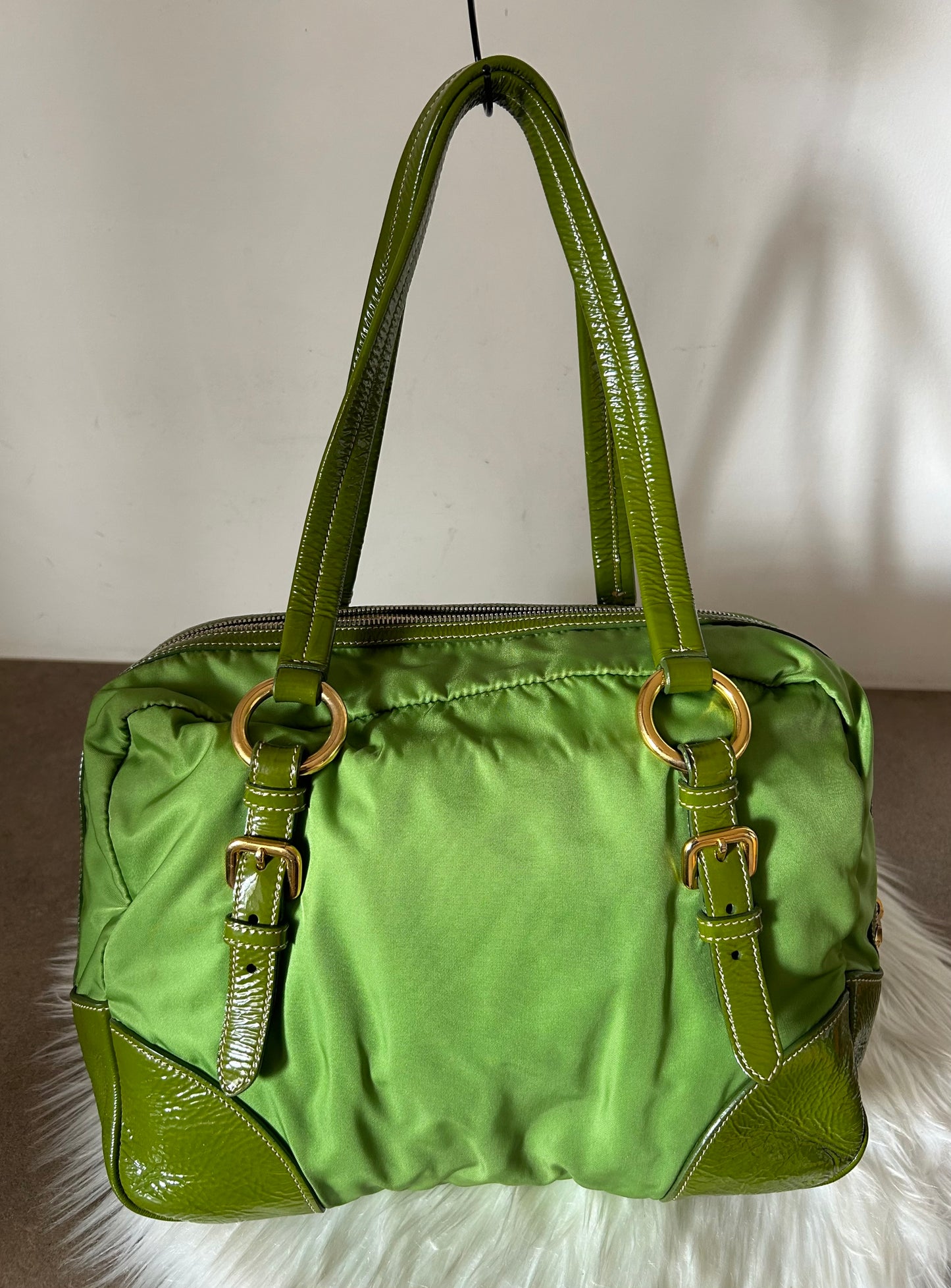 Prada bauletto verde