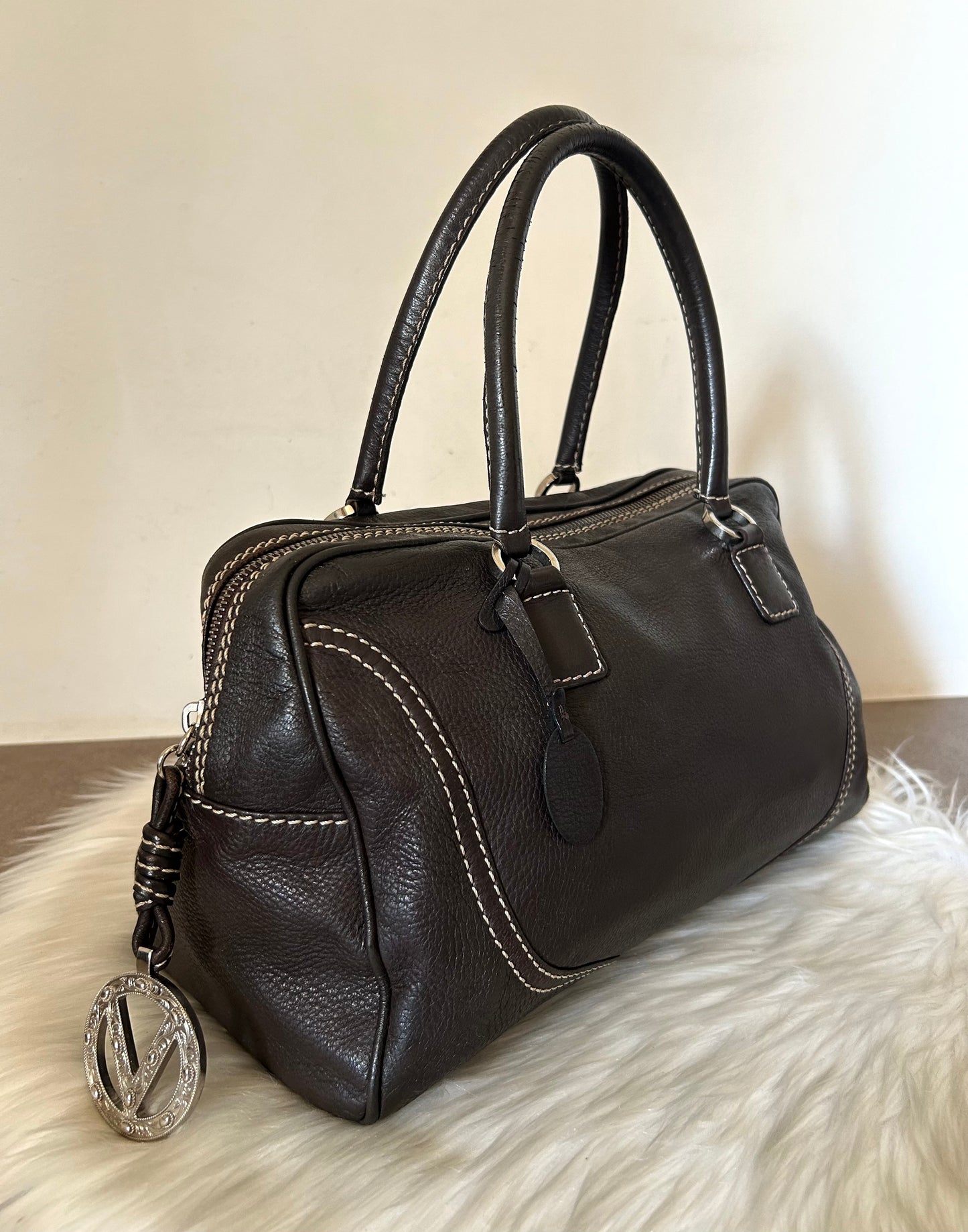Bauletto Valentino Garavani in pelle marrone