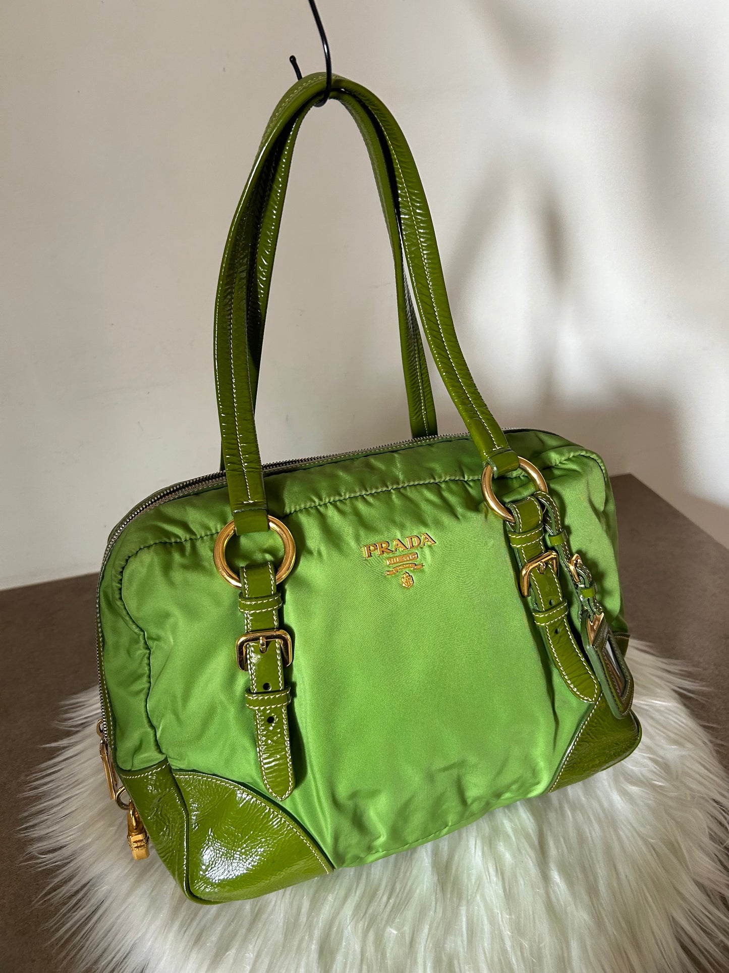 Prada bauletto verde