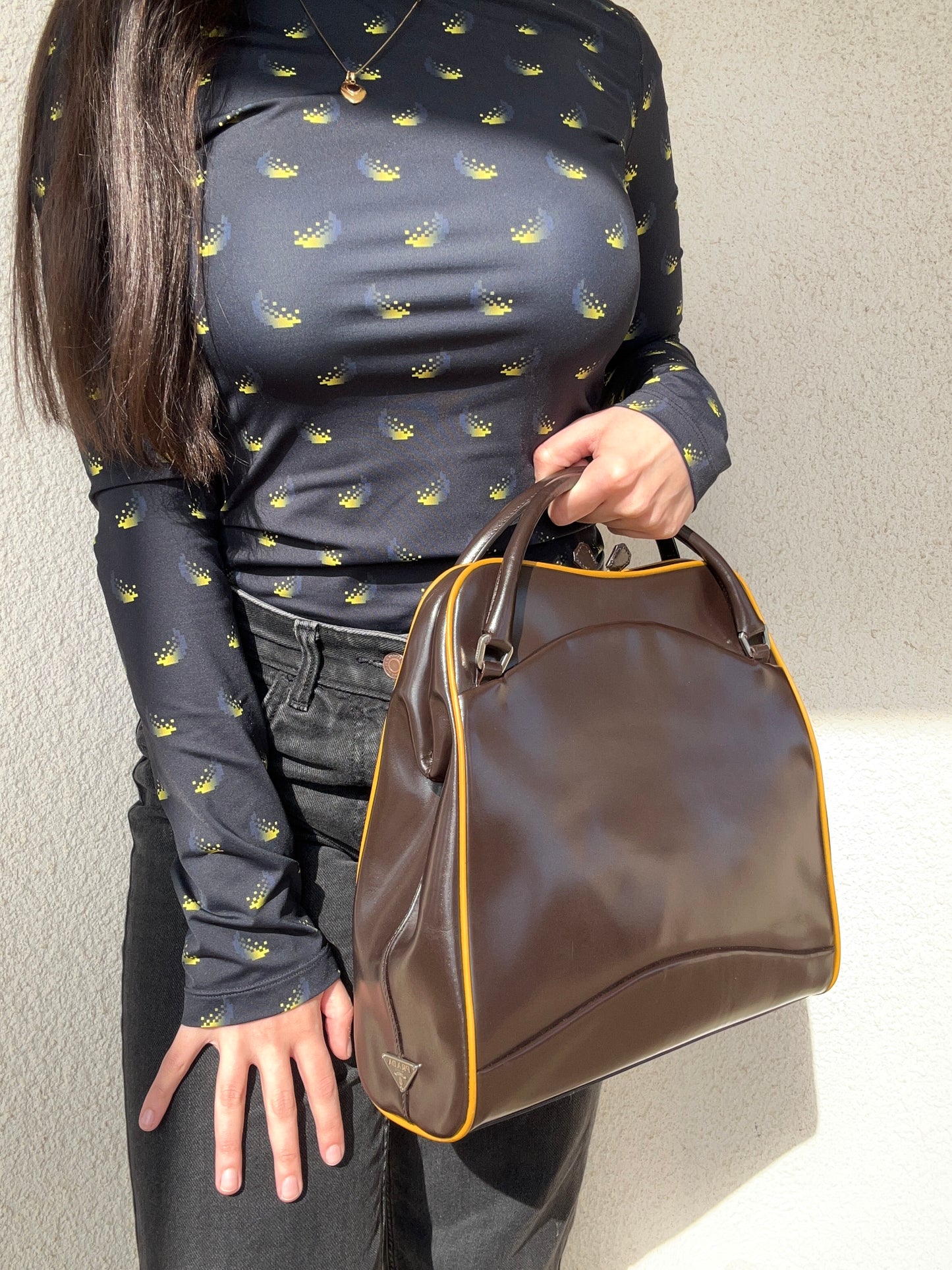 Prada Work in pelle spazzolata cioccolato
