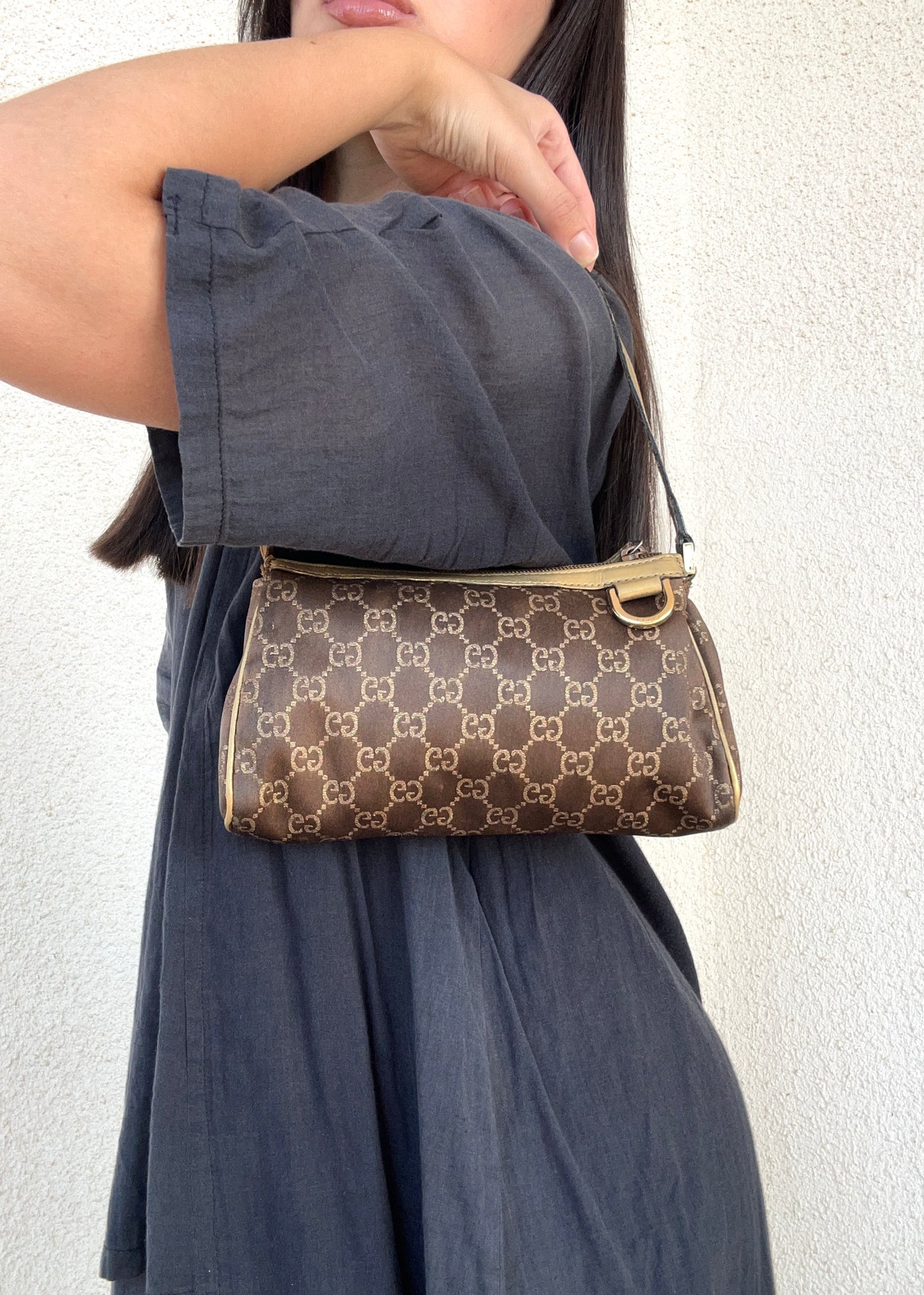 Gucci Abbey pochette dorata