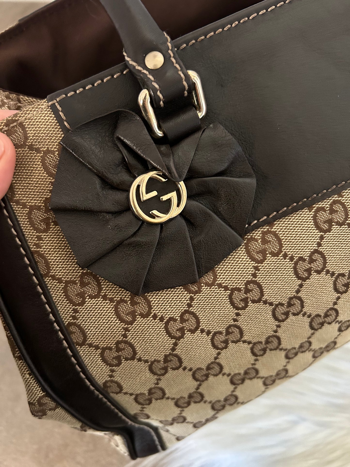 Gucci tote in monogram