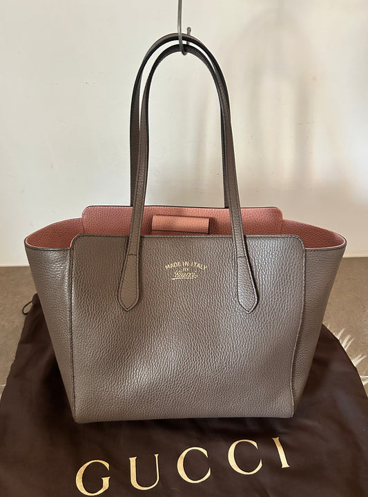 Gucci Swing in pelle