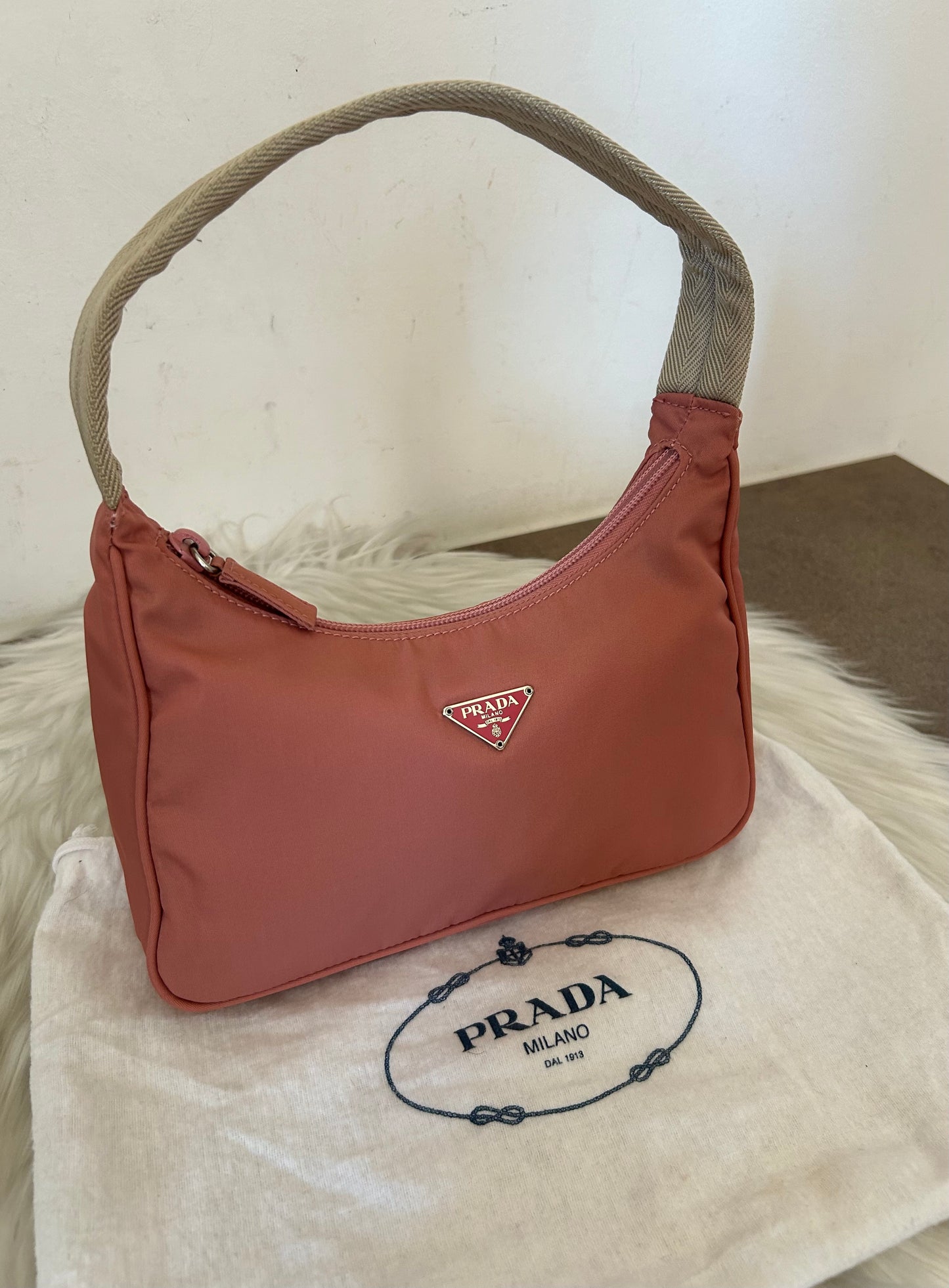 Prada 2000 in nylon rosa