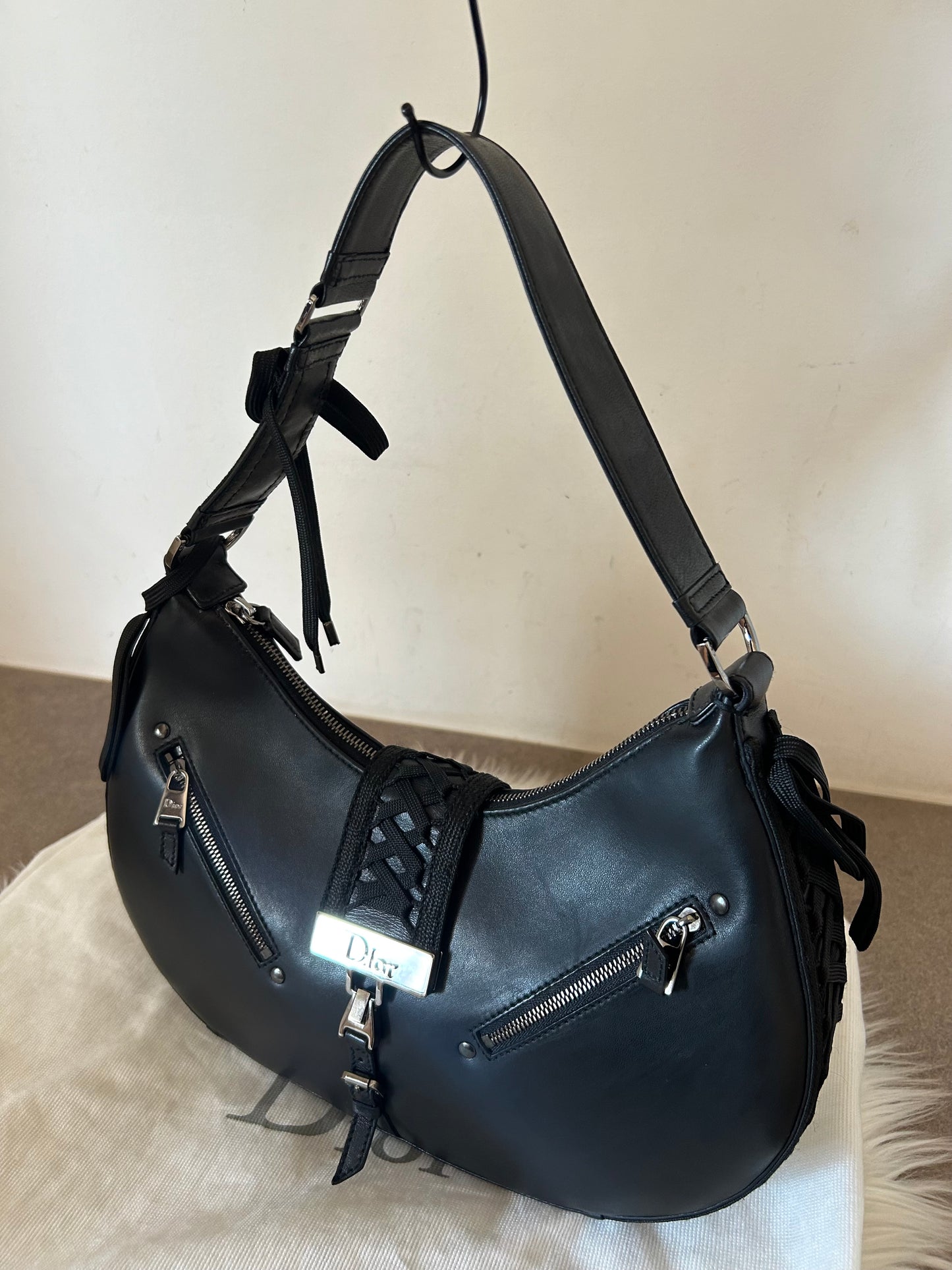 Dior Admit It by John Galliano in pelle nera