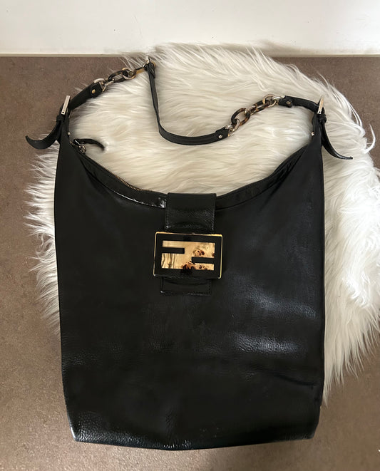 Fendi Croissant in pelle nera
