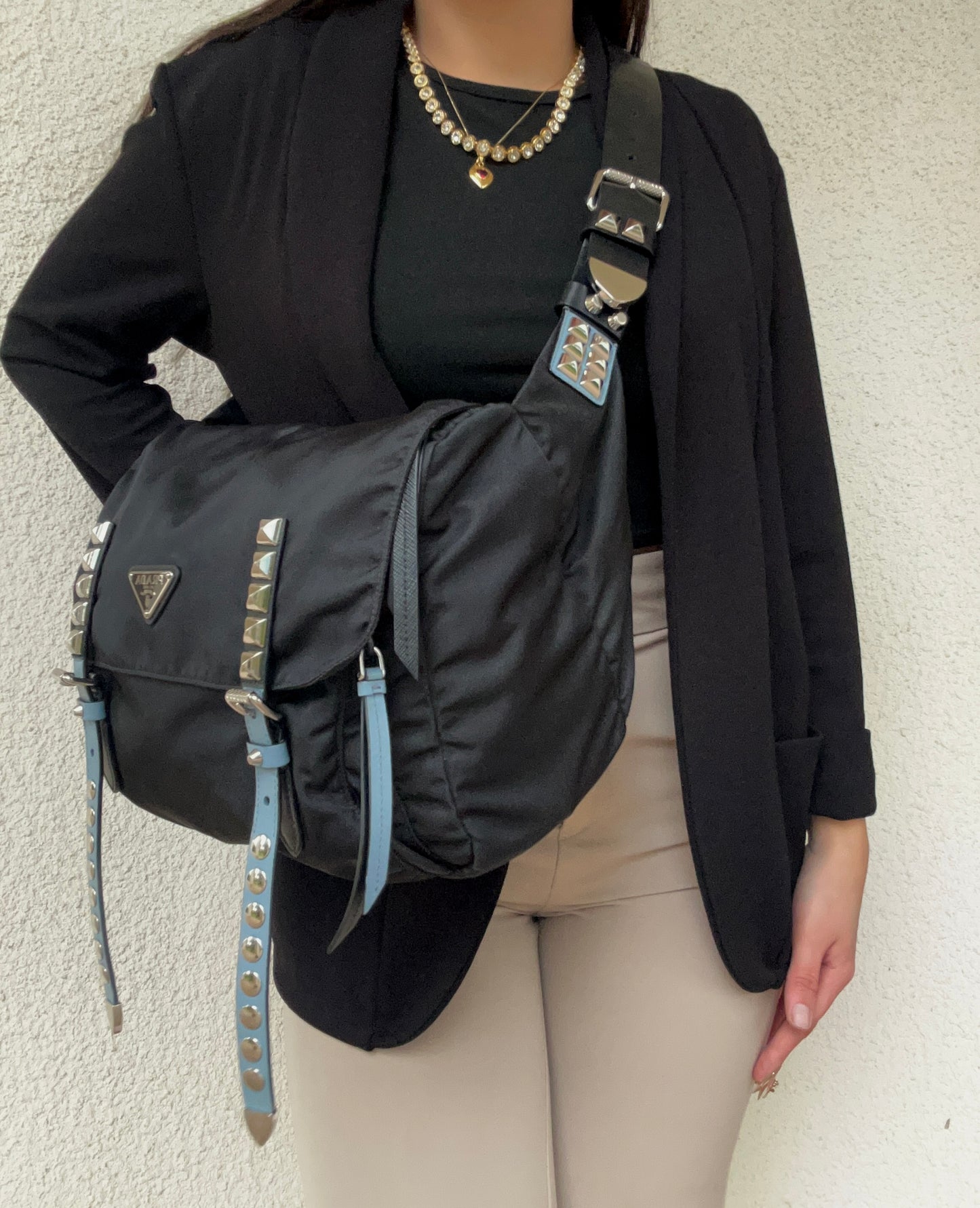 Prada tote in nylon con borchie