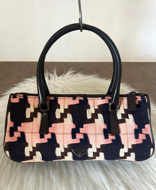 Prada mini tote con motivo geometrico