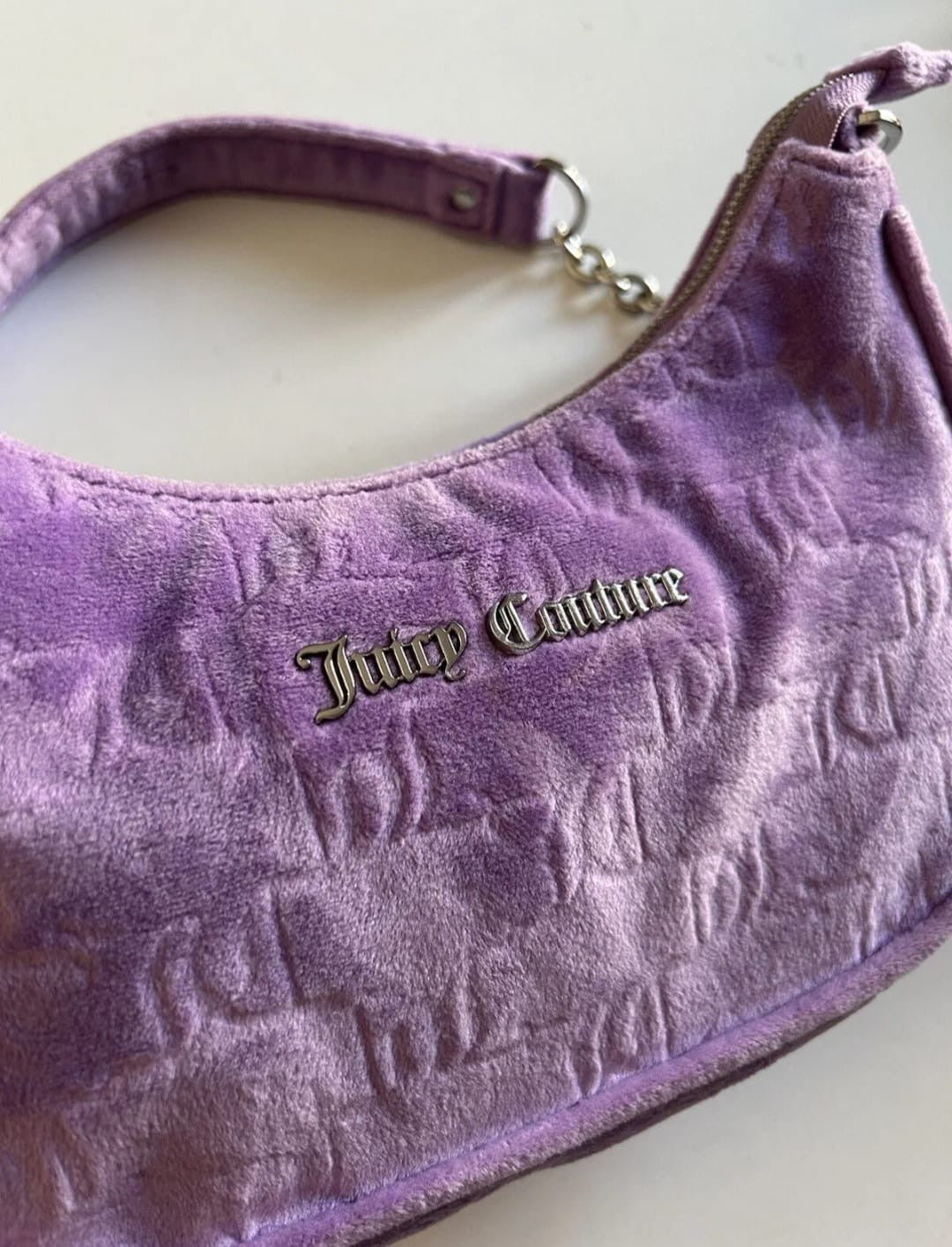 Borsa Juicy couture fluffy a spalla lilla