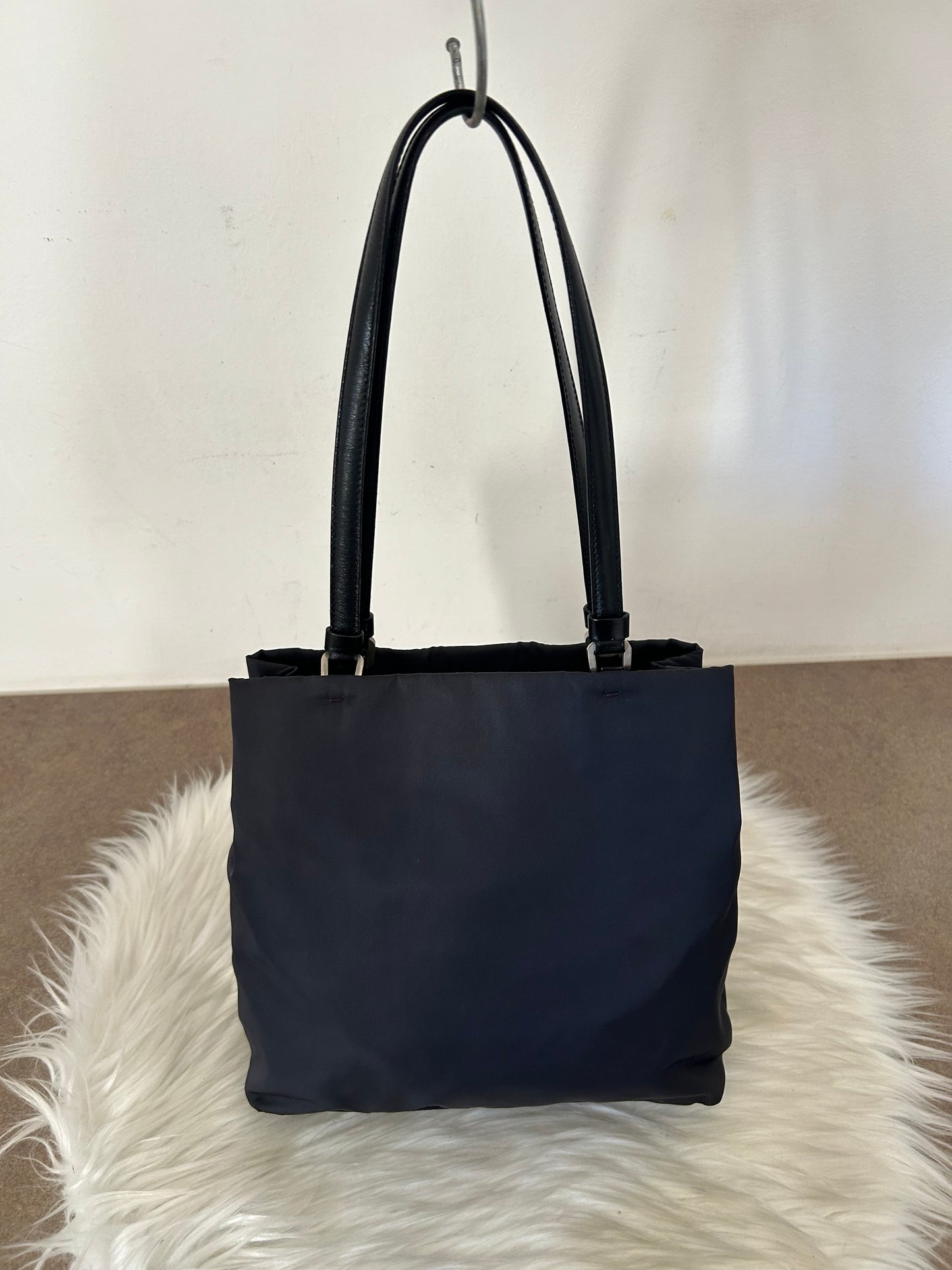 Prada tote in nylon e pelle