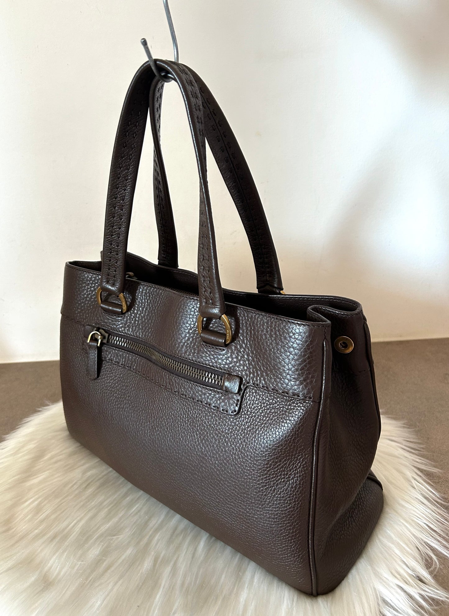 Prada tote in pelle marrone scuro