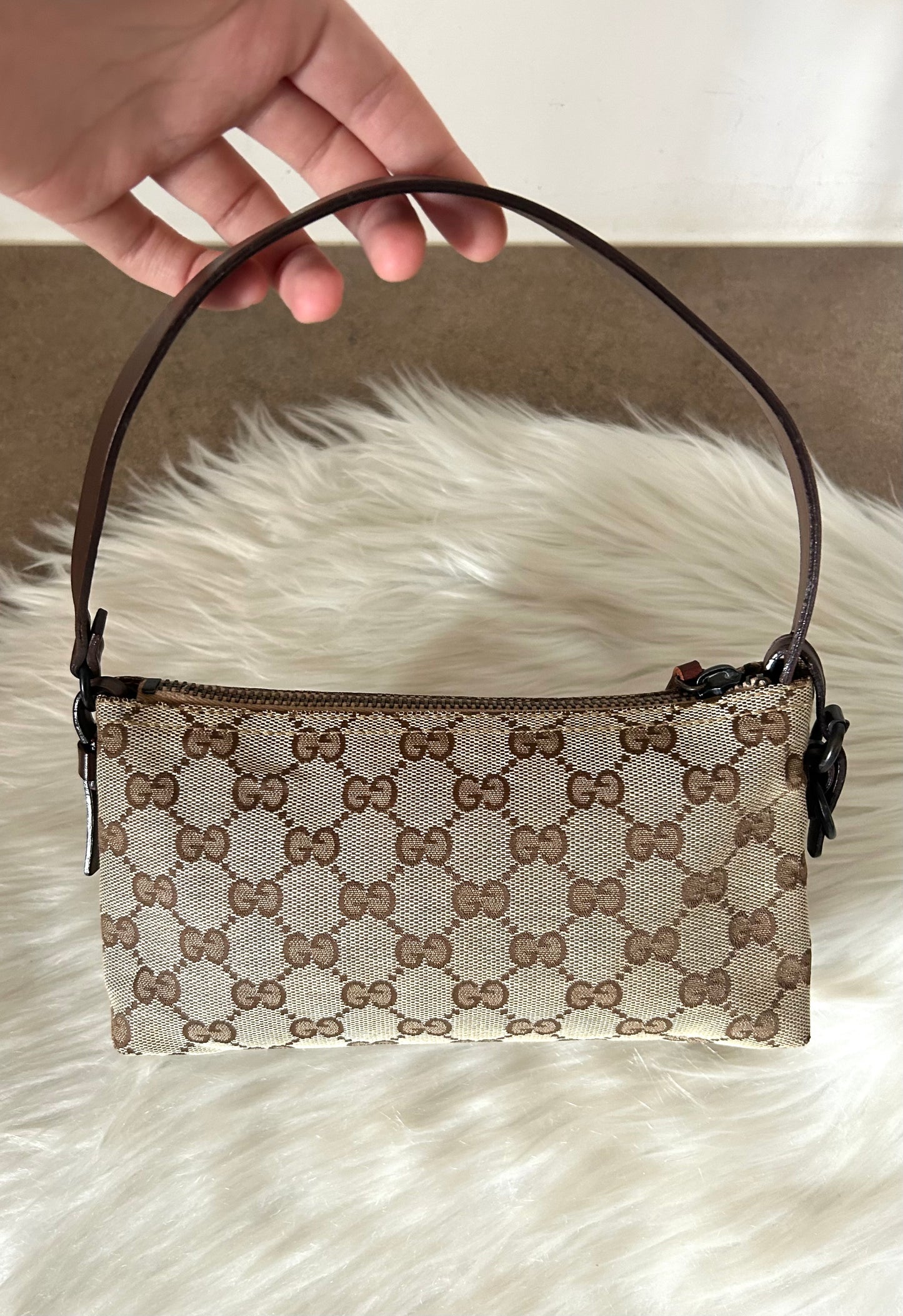 Gucci pochette in monogram