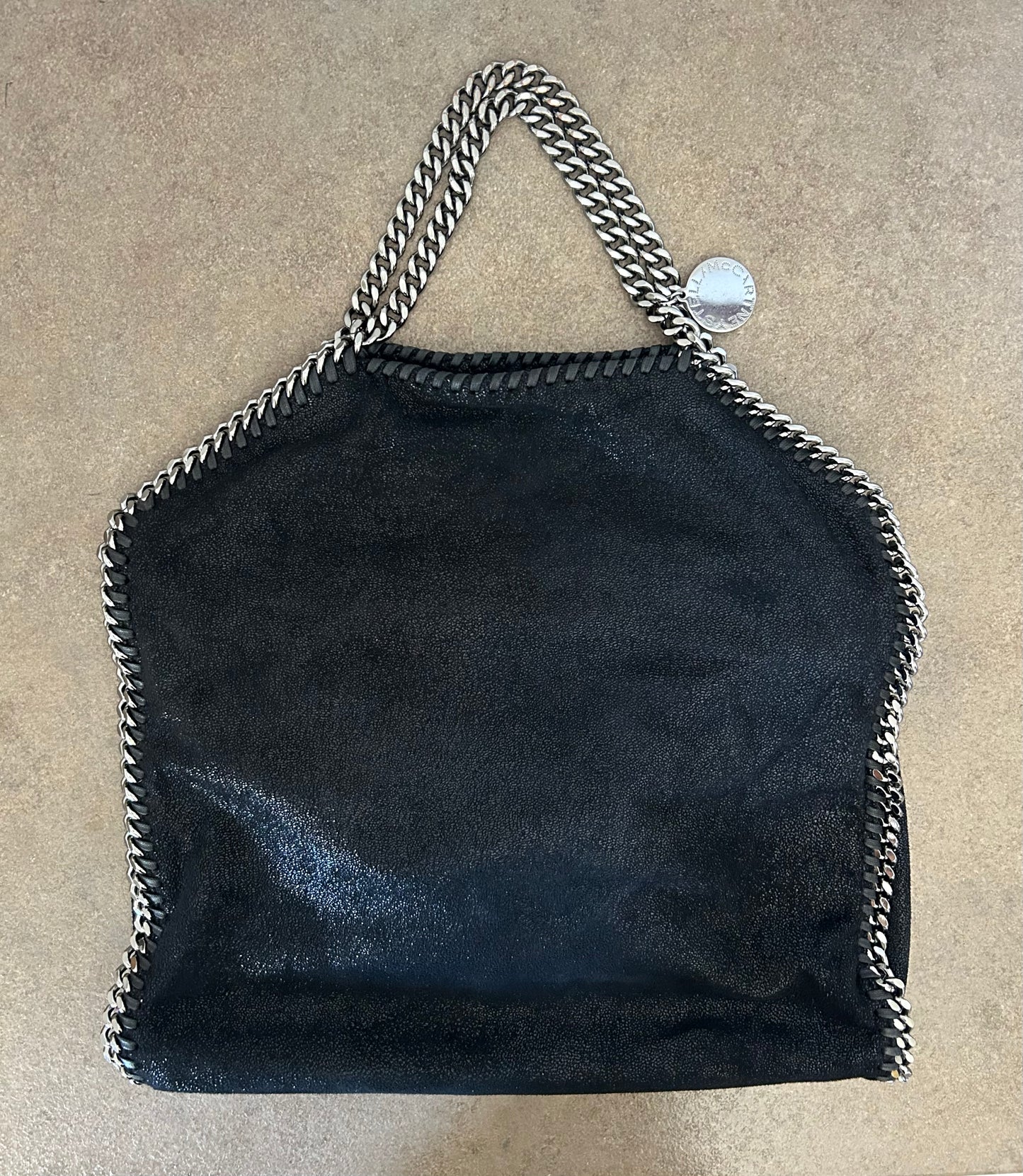 Falabella Stella McCartney nera a tre catene