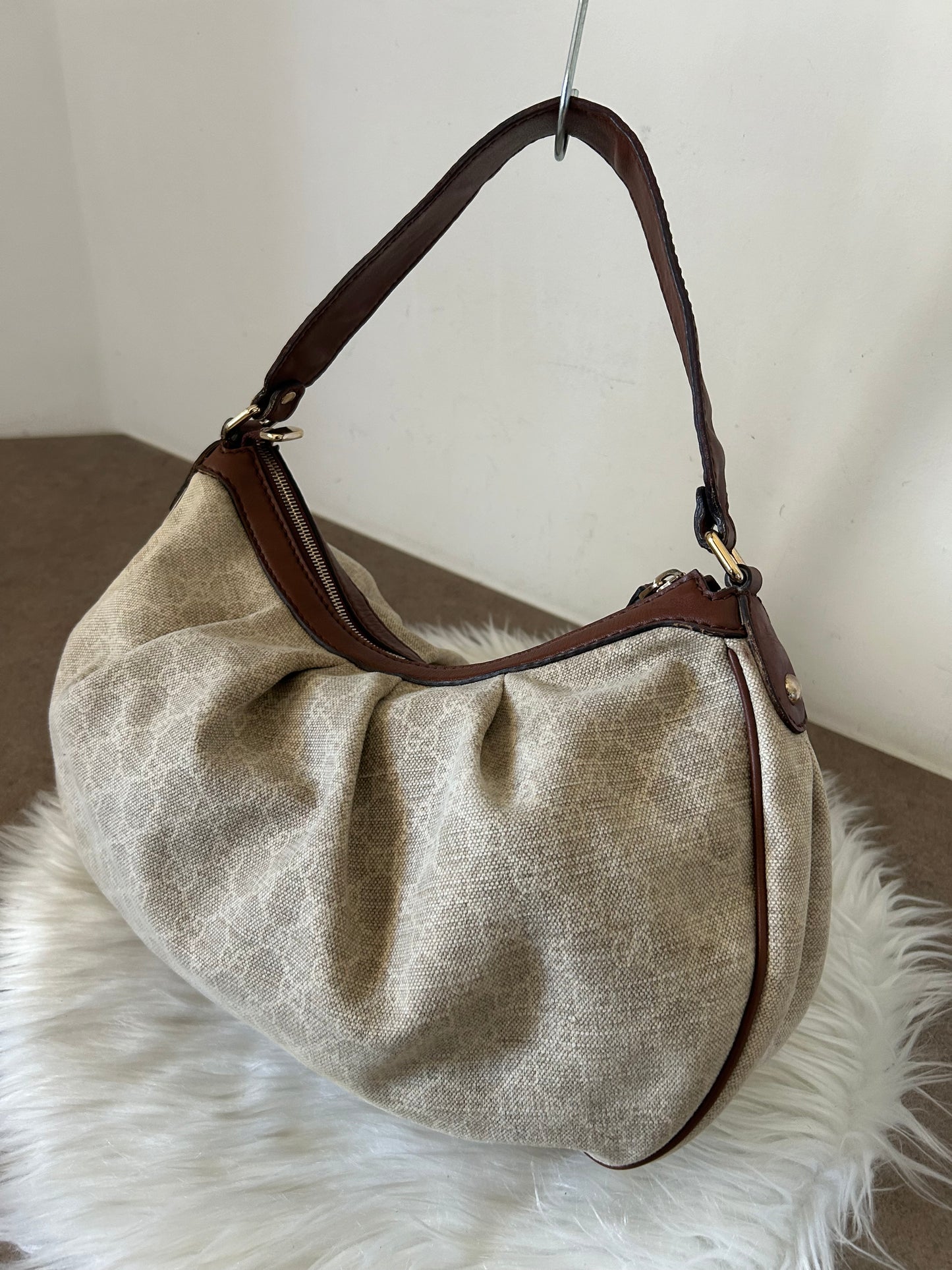 Gucci Suckey in monogram