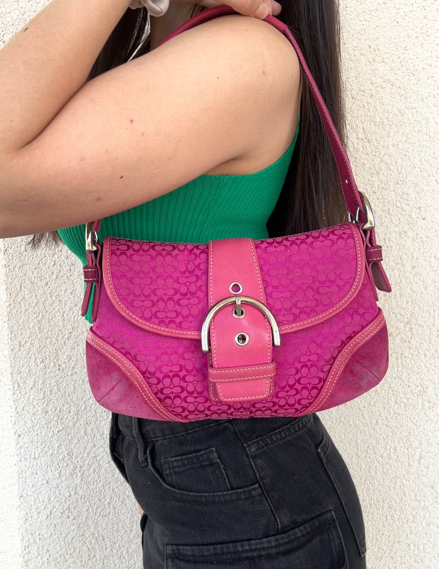 Coach Signature Sufflette rosa in monogram