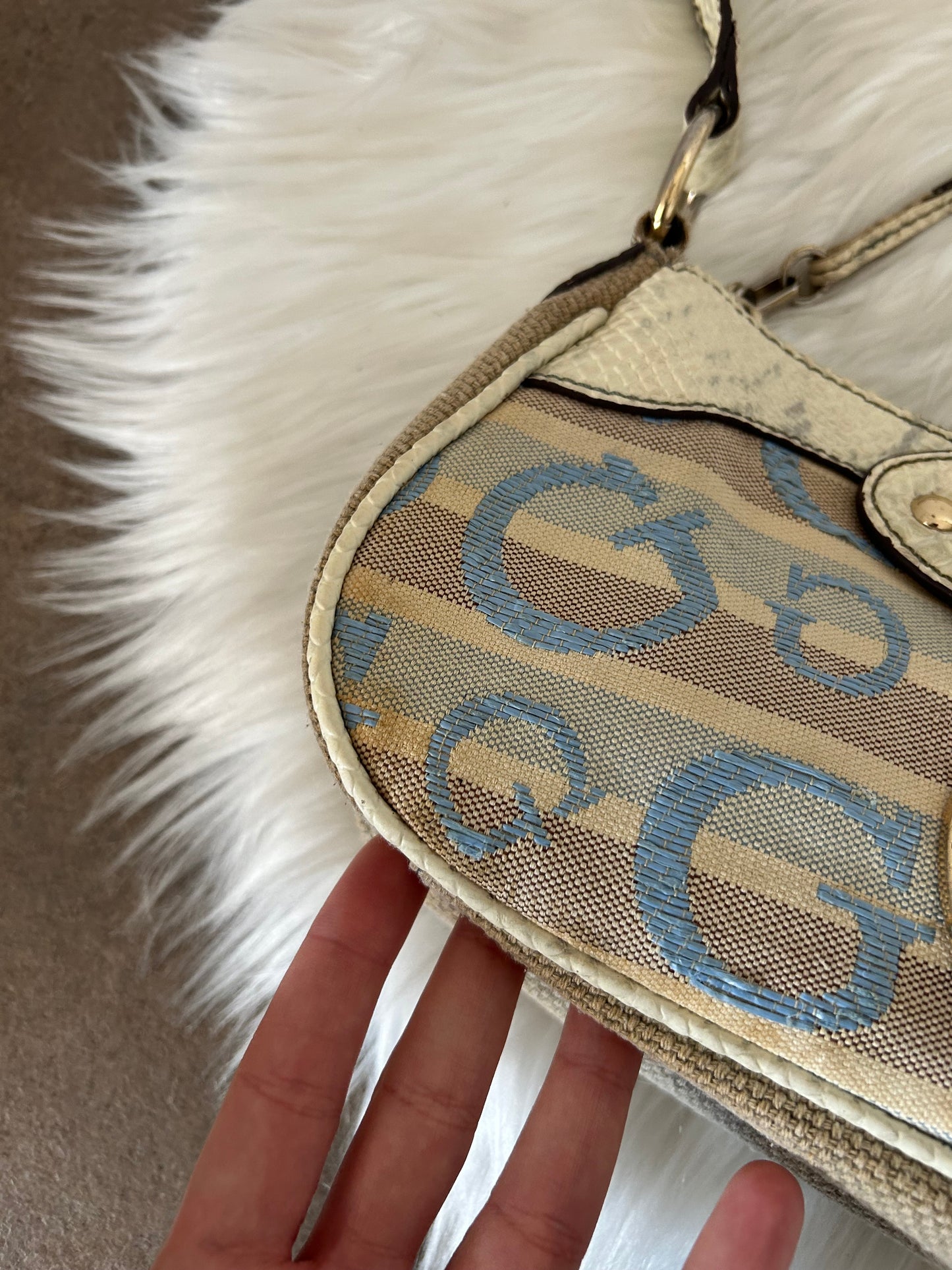 Guess vintage con hardware in Swarovski