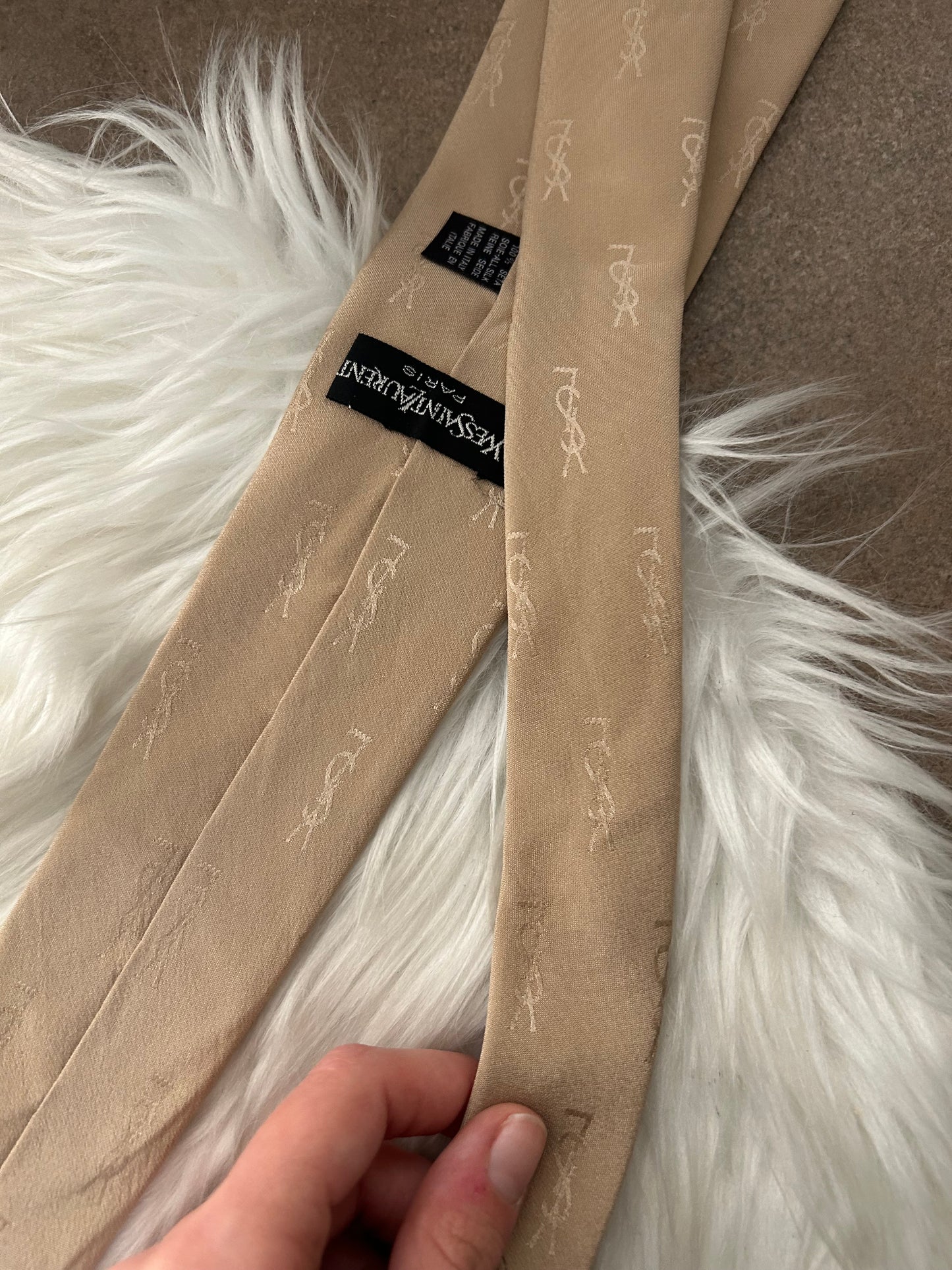 Cravatta YSL logata beige 100% seta