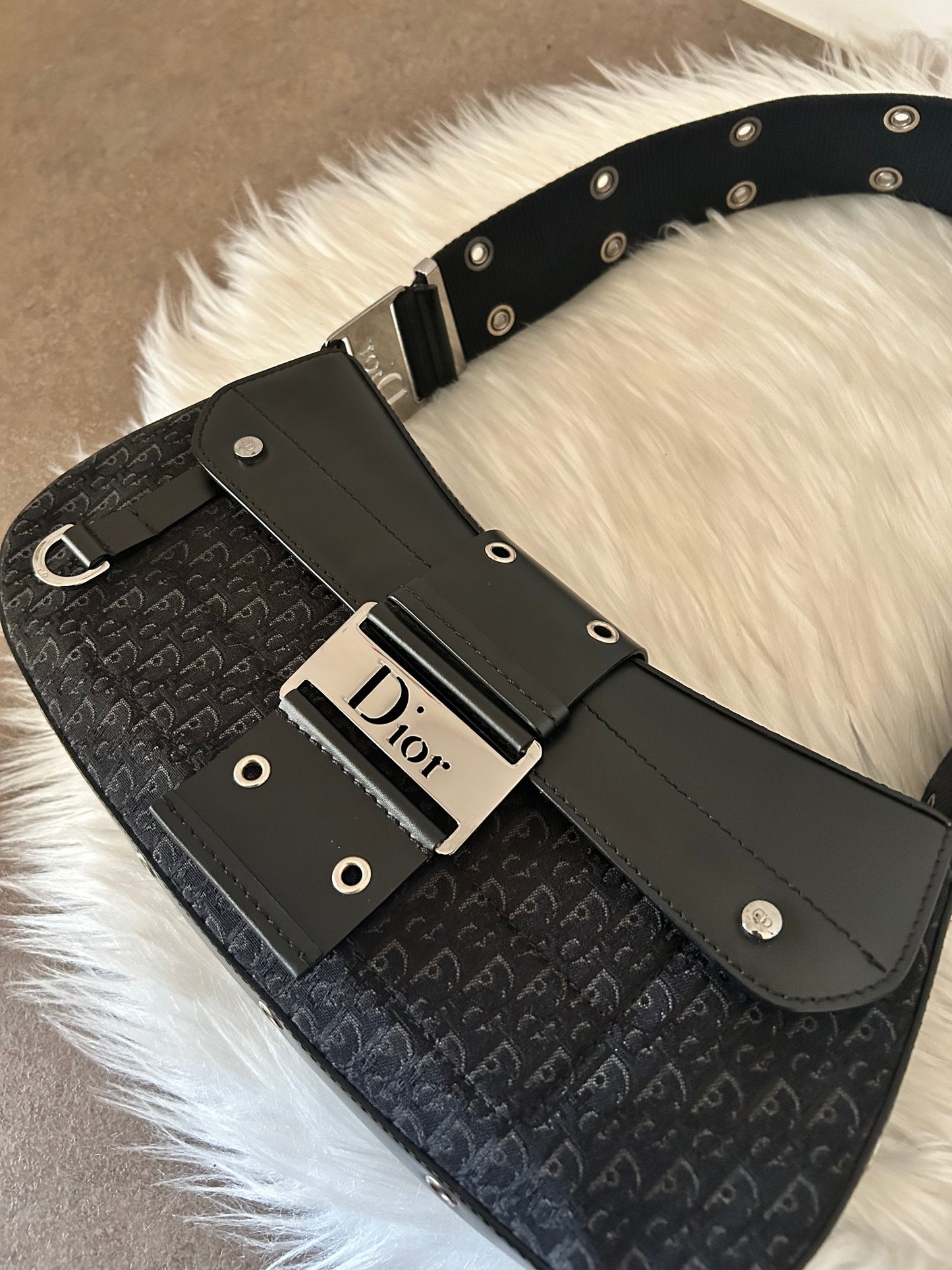 Dior Columbus vintage in monogram nera