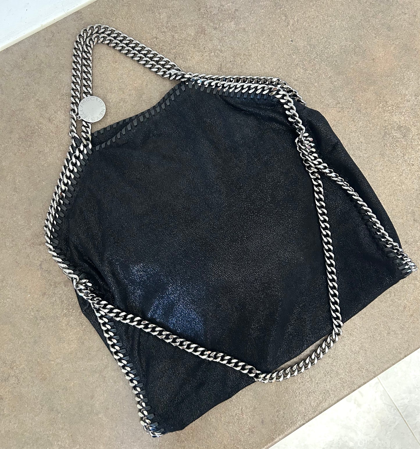 Falabella Stella McCartney nera a tre catene