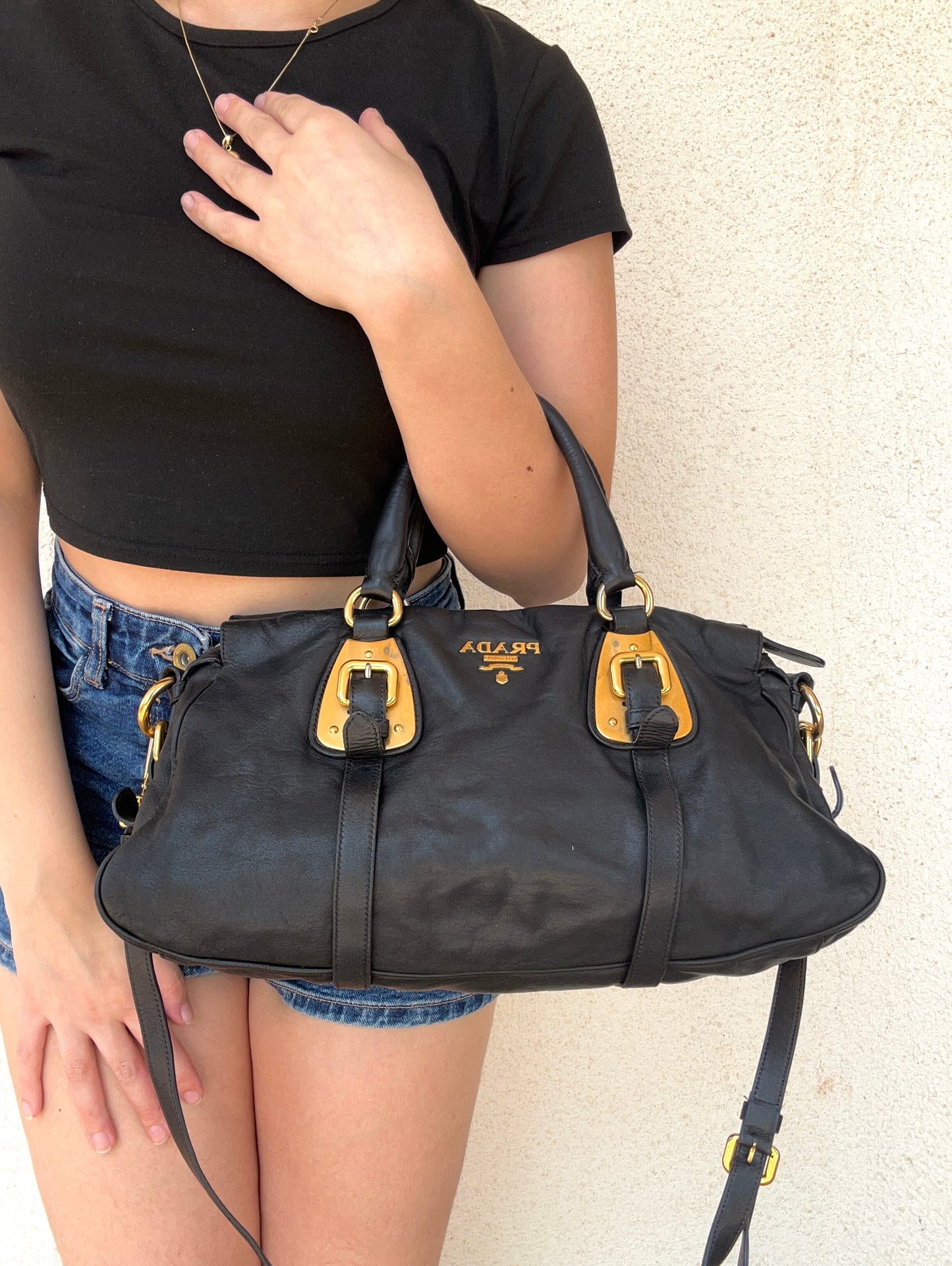 Prada tote in pelle con tracolla