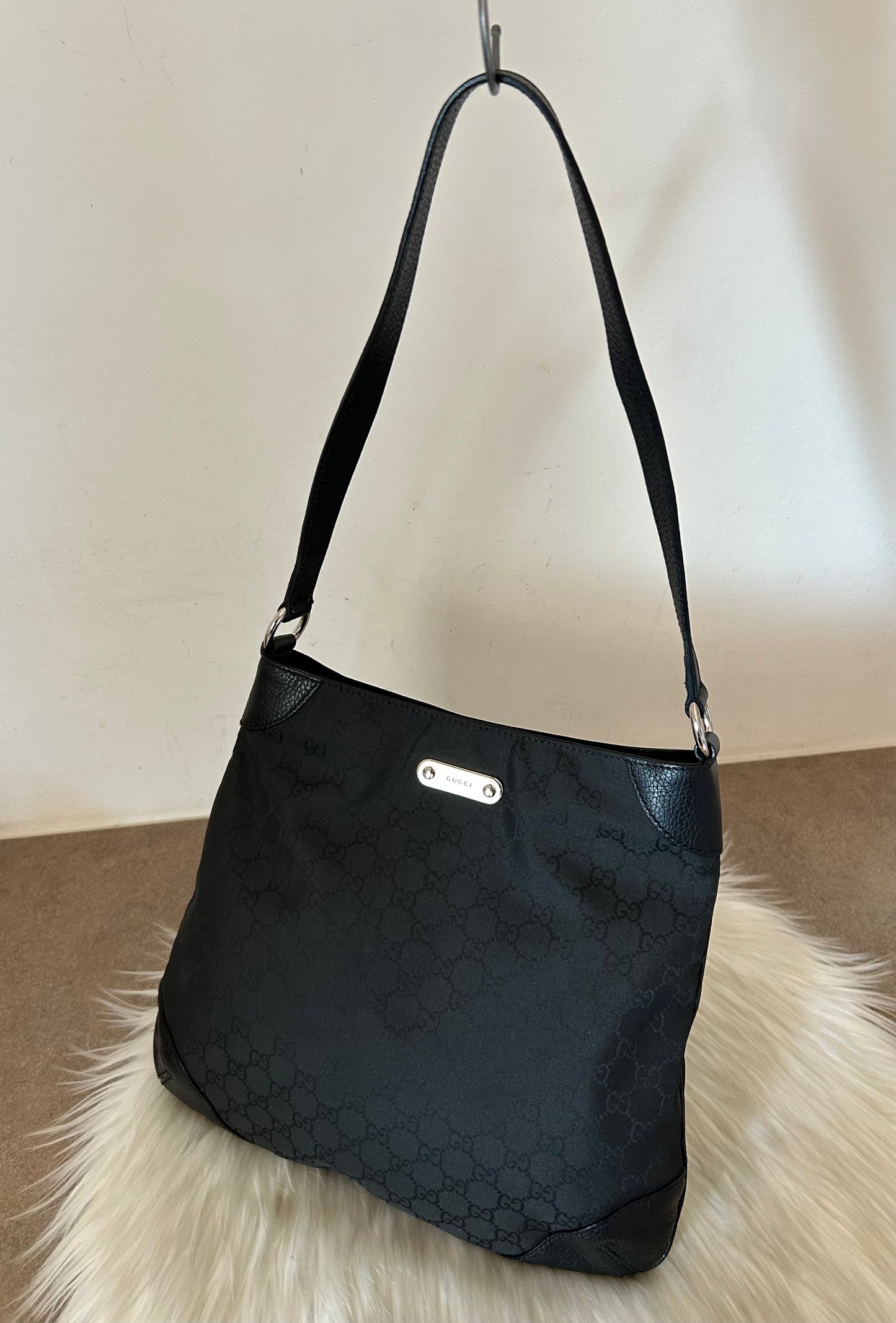 Gucci tote in monogram nera