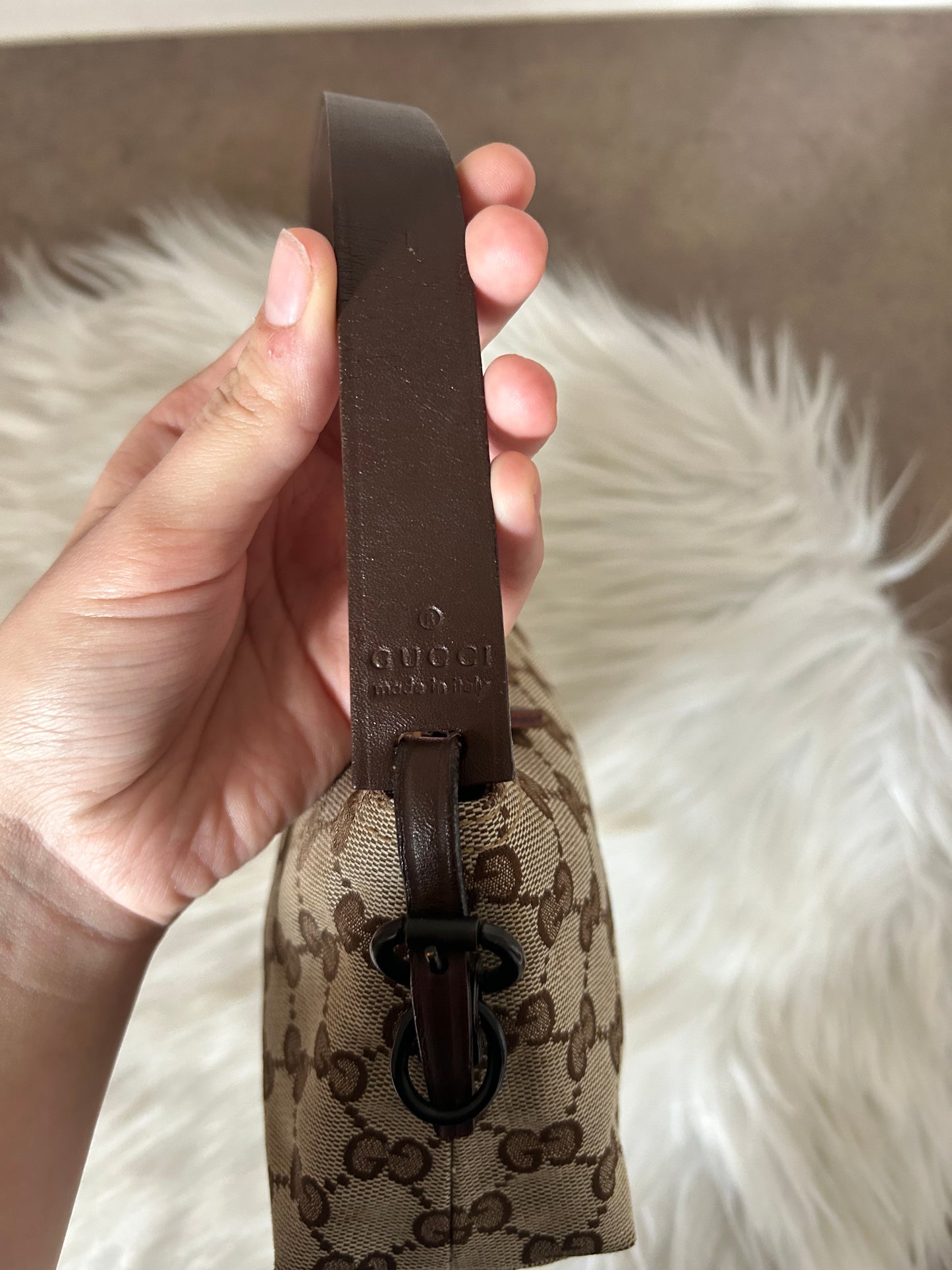 Gucci pochette in monogram