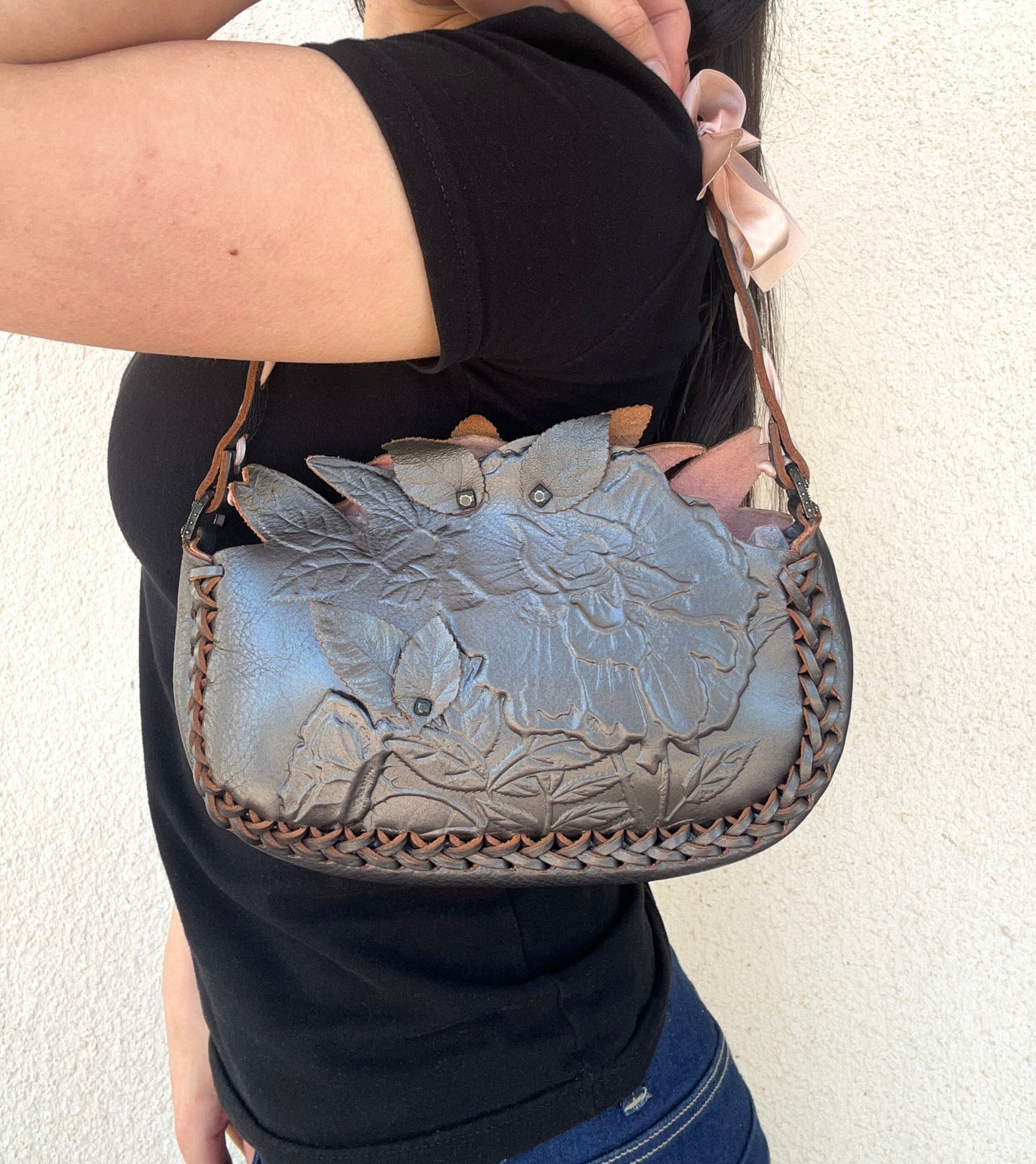 Borsa Valentino Garavani in pelle con fantasia floreale 3D - pezzo unico